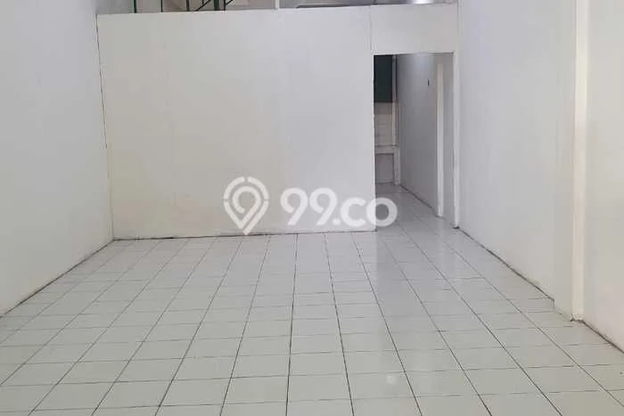 Unit Komersial Disewakan di Jakarta Barat Area Strategis Harga Kompetitif Unit Komersial Disewakan di Jakarta Barat Area Strategis Harga Kompetitif
