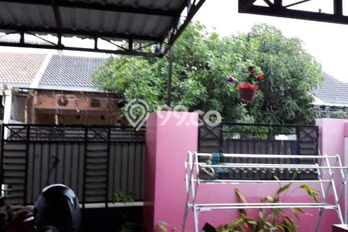 Rumah Modern Cantik 2 KT Siap Huni di Gondangrejo Rumah Modern Cantik 2 KT Siap Huni di Gondangrejo