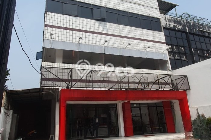 Ruko untuk Disewa di Pusat Jakarta Barat Luas Bangunan 700m2 Ruko untuk Disewa di Pusat Jakarta Barat Luas Bangunan 700m2
