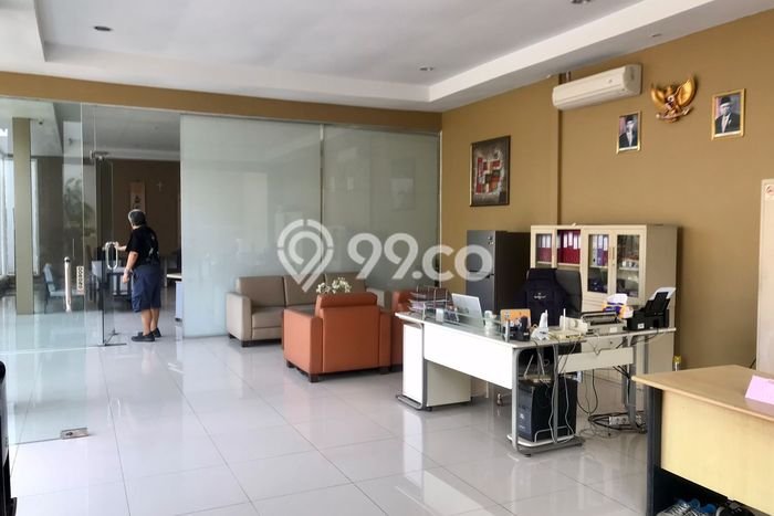 Unit Gudang Paling Strategis di Cikande Serang dengan LB 2200m2 Unit Gudang Paling Strategis di Cikande Serang dengan LB 2200m2