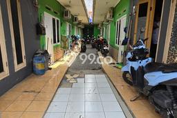 Rumah Kost untuk Dijual di Petukangan Punya 14 Kamar Rumah Kost untuk Dijual di Petukangan Punya 14 Kamar