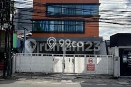 Disewakan Ruko di Pusat Kota Jakarta Timur Ramai Strategis Disewakan Ruko di Pusat Kota Jakarta Timur Ramai Strategis