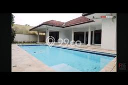 Rumah Luxury Modern Tanpa Renovasi di Ampera Jakarta Selatan Rumah Luxury Modern Tanpa Renovasi di Ampera Jakarta Selatan