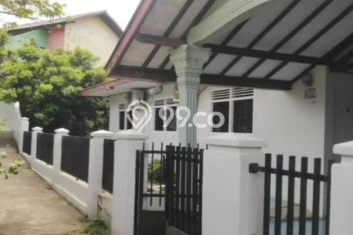 Dijual Rumah Premium dengan Fasilitas Sekitar Komplit di Makasar, Jakarta Timur Dijual Rumah Premium dengan Fasilitas Sekitar Komplit di Makasar, Jakarta Timur