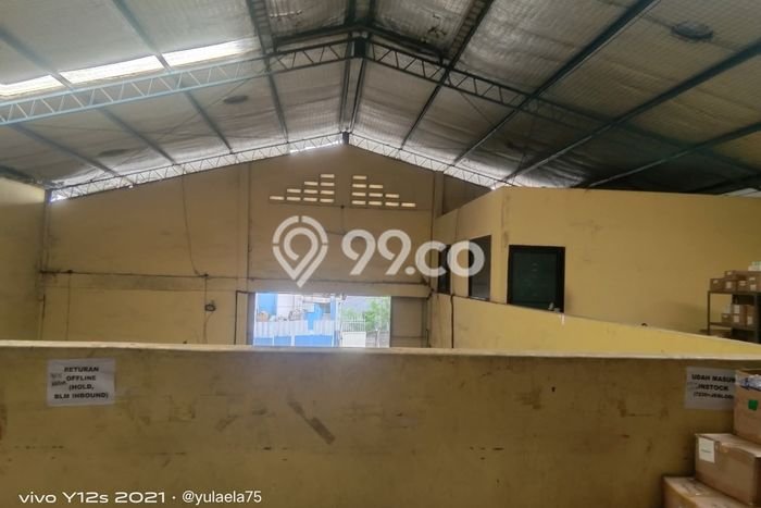Gudang Disewa di Jakarta Barat dengan LB 650m2 Area Komersial Ramai Gudang Disewa di Jakarta Barat dengan LB 650m2 Area Komersial Ramai