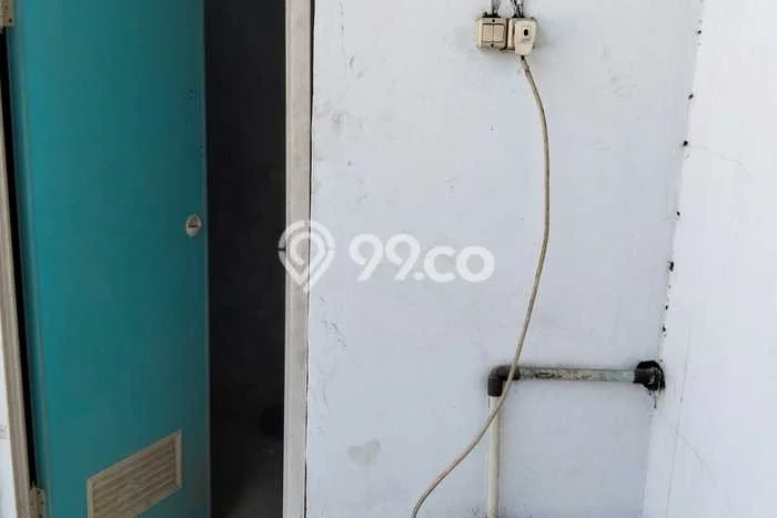 Gudang untuk Disewa di Pusat Jakarta Barat Luas Bangunan 122m2 Gudang untuk Disewa di Pusat Jakarta Barat Luas Bangunan 122m2