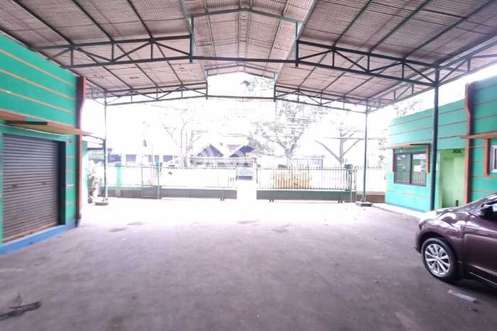 Gudang paling strategis disewakan di Karawaci Tangerang Gudang paling strategis disewakan di Karawaci Tangerang