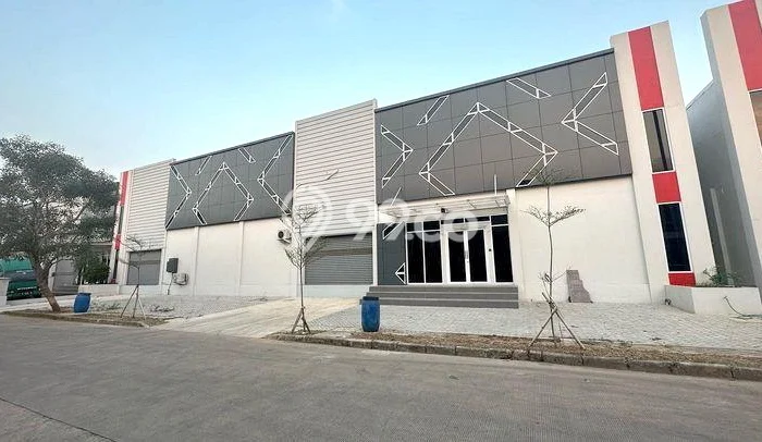 Gudang Kawasan Bisnis di Sentul, Luas 775m², Akses Strategis Gudang Kawasan Bisnis di Sentul, Luas 775m², Akses Strategis