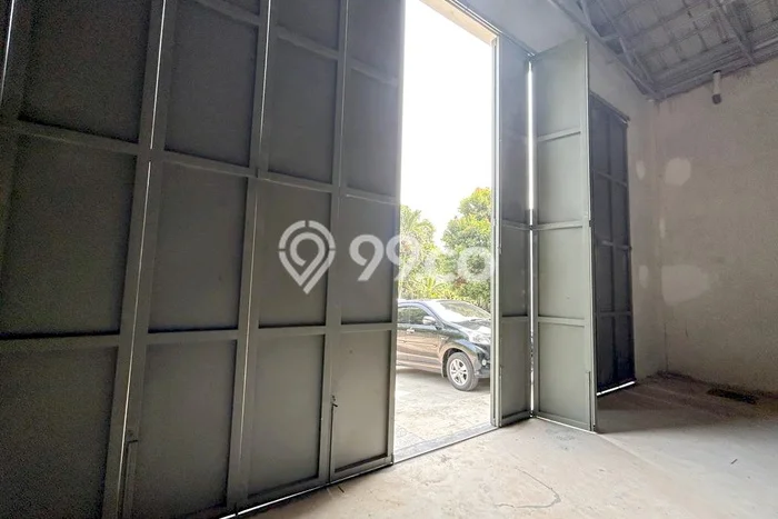 Gudang For Rent di Ciputat, Luas 250m², Lokasi Premium, Siap Bisnis Gudang For Rent di Ciputat, Luas 250m², Lokasi Premium, Siap Bisnis