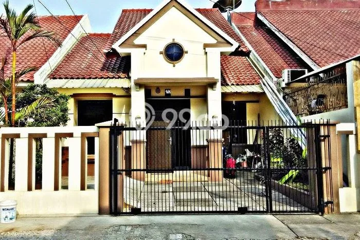 Dijual Hunian Rumah Terawat 3 Kamar di Duta Garden, Tangerang Dijual Hunian Rumah Terawat 3 Kamar di Duta Garden, Tangerang