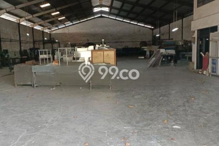 Disewakan Gudang di Pusat Kota Tangerang Ramai Strategis Disewakan Gudang di Pusat Kota Tangerang Ramai Strategis