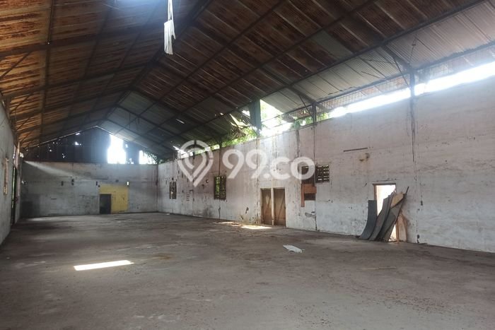 Dijual! Gudang di Kalideres Jakarta Barat LT 3442m2 / LB 1725m2 Kawasan Strategis Dijual! Gudang di Kalideres Jakarta Barat LT 3442m2 / LB 1725m2 Kawasan Strategis