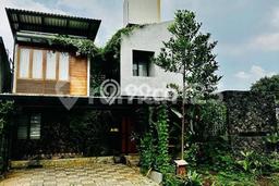 Dijual Rumah Mewah Elegan Dengan View Cantik di Bintaro, Tangerang Selatan Dijual Rumah Mewah Elegan Dengan View Cantik di Bintaro, Tangerang Selatan