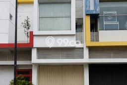 Ruko Dijual di Prime Area Jakarta Barat Luas 120m2 Ruko Dijual di Prime Area Jakarta Barat Luas 120m2