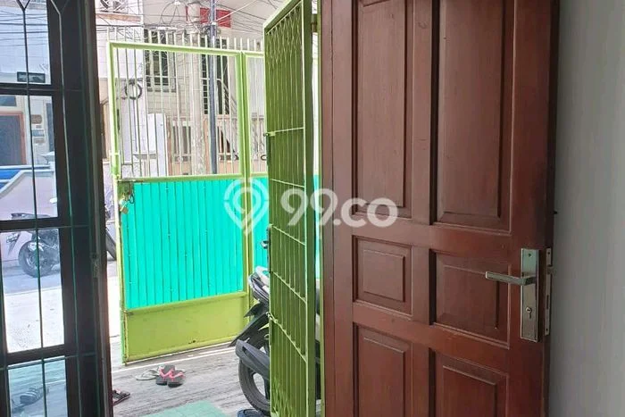 Rumah Luas Asri 4 KT Siap Pakai di Teluk Gong Jakarta Utara Rumah Luas Asri 4 KT Siap Pakai di Teluk Gong Jakarta Utara