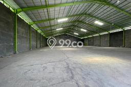 Gudang disewakan lokasi strategis Sepatan Tangerang 1900m2 Gudang disewakan lokasi strategis Sepatan Tangerang 1900m2