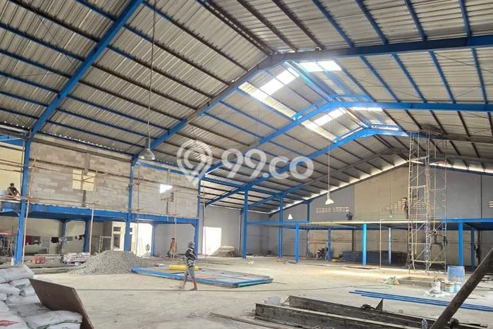 Disewakan Gudang di Kawasan Ramai Dadap Luas 1900m2 Disewakan Gudang di Kawasan Ramai Dadap Luas 1900m2
