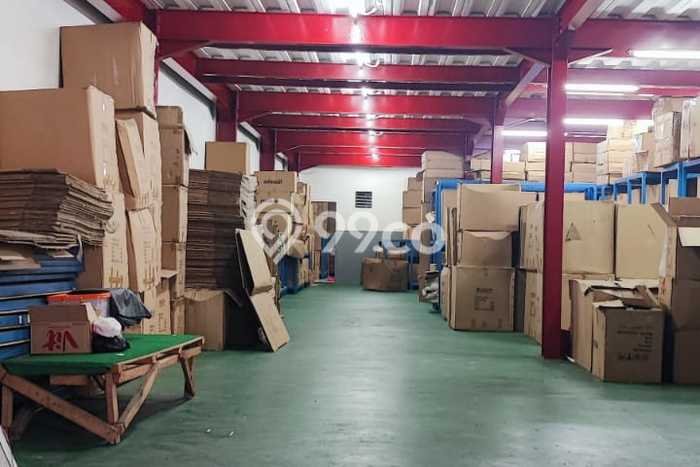 Unit Gudang Dijual di Jakarta Barat LT 378m2 & LB 972m2 Unit Gudang Dijual di Jakarta Barat LT 378m2 & LB 972m2