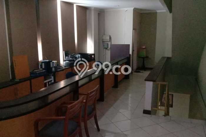 Gudang di Kebon Jeruk, Luas 246m², Lokasi Berkembang, Jalan Utama Gudang di Kebon Jeruk, Luas 246m², Lokasi Berkembang, Jalan Utama