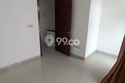 UNIT LANGKA! Rumah di Green Lake City, 2 KM, Pemandangan Indah, LT 48m² Bangunan 60m² UNIT LANGKA! Rumah di Green Lake City, 2 KM, Pemandangan Indah, LT 48m² Bangunan 60m²