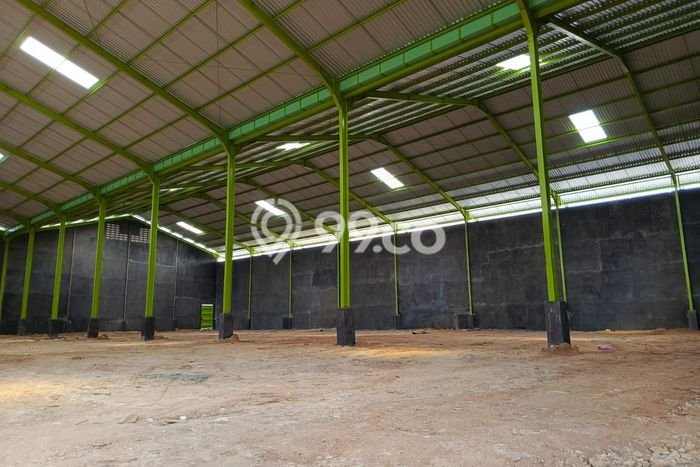 Gudang Lokasi Strategis di Periuk, Luas 1824m², Jalan Utama Gudang Lokasi Strategis di Periuk, Luas 1824m², Jalan Utama