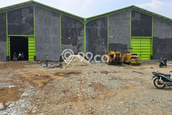 Gudang Kawasan Bisnis Kawasan Periuk, Luas 1728m², Siap Operasional Gudang Kawasan Bisnis Kawasan Periuk, Luas 1728m², Siap Operasional