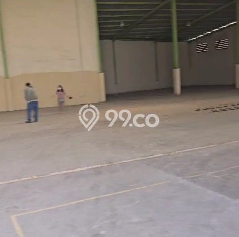 Gudang Area Niaga Kawasan Periuk, Luas 1384m², Siap Usaha Gudang Area Niaga Kawasan Periuk, Luas 1384m², Siap Usaha