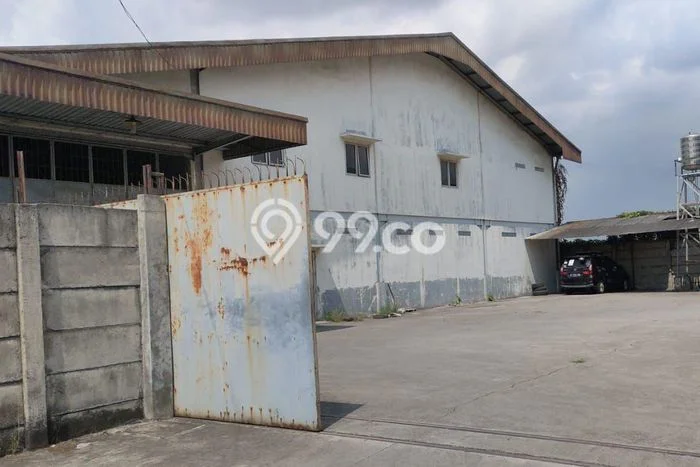 SEWA STRATEGIS! Gudang di Sepatan, Luas 1500m2m², Lokasi Berkembang SEWA STRATEGIS! Gudang di Sepatan, Luas 1500m2m², Lokasi Berkembang