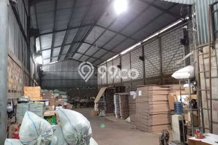 Gudang Lokasi Strategis di Legok, Luas 800m2m², Pusat Niaga Gudang Lokasi Strategis di Legok, Luas 800m2m², Pusat Niaga