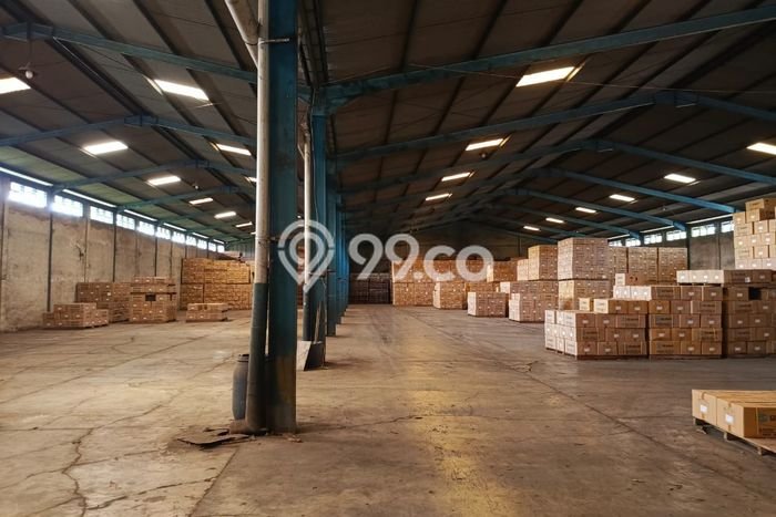 Gudang Area Premium Kawasan Karawaci, Luas 2480m², Disewakan Gudang Area Premium Kawasan Karawaci, Luas 2480m², Disewakan