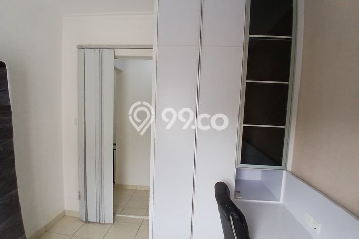 Rumah Elit LB 322m2 Siap Pakai Desain Elegan di Semanan, Jakarta Barat Rumah Elit LB 322m2 Siap Pakai Desain Elegan di Semanan, Jakarta Barat