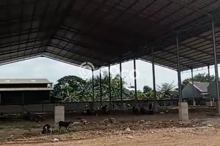 Disewakan Gudang komersial di Sepatan luas bangunan 1104m2 Disewakan Gudang komersial di Sepatan luas bangunan 1104m2