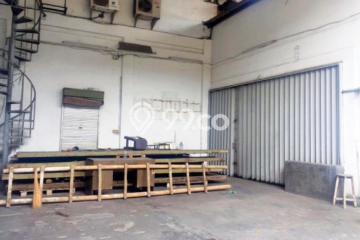 Gudang untuk Disewa di Pusat Jakarta Utara Luas Bangunan 1700m2 Gudang untuk Disewa di Pusat Jakarta Utara Luas Bangunan 1700m2