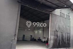 Unit Gudang Paling Strategis di Cipondoh Tangerang dengan LB 320m2 Unit Gudang Paling Strategis di Cipondoh Tangerang dengan LB 320m2