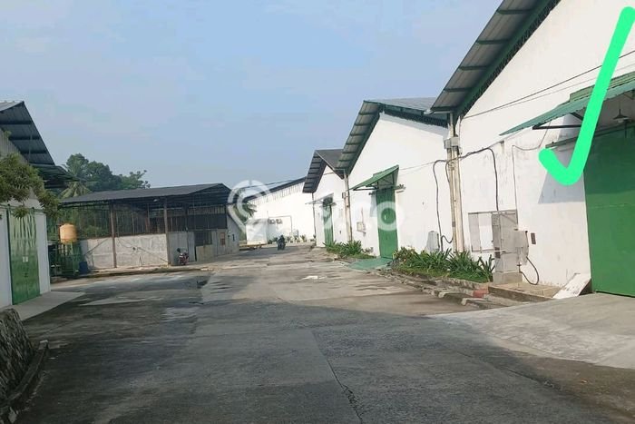 Gudang Kawasan Bisnis Kawasan Cikupa, Luas 1725m², Siap Operasi Gudang Kawasan Bisnis Kawasan Cikupa, Luas 1725m², Siap Operasi