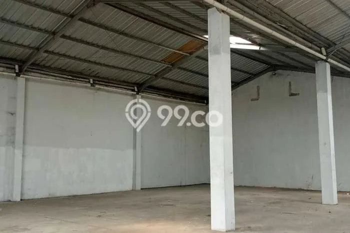 LOKASI STRATEGIS! Gudang Kawasan Jurumudi, Luas 540m², Area Ramai, Ready Bisnis LOKASI STRATEGIS! Gudang Kawasan Jurumudi, Luas 540m², Area Ramai, Ready Bisnis