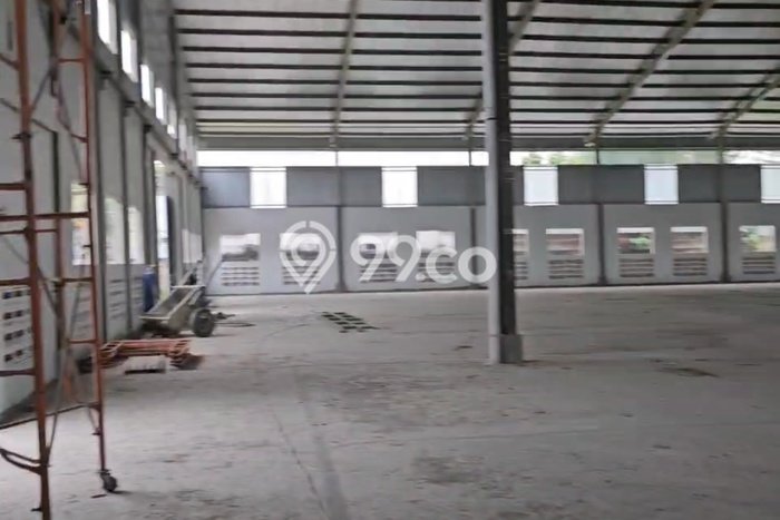 Gudang disewakan lokasi strategis Karawaci Tangerang 2800m2 Gudang disewakan lokasi strategis Karawaci Tangerang 2800m2