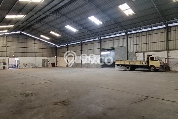 Gudang For Rent di Cipondoh, Luas 1200m2m², Lokasi Bisnis, Jalan Strategis Gudang For Rent di Cipondoh, Luas 1200m2m², Lokasi Bisnis, Jalan Strategis