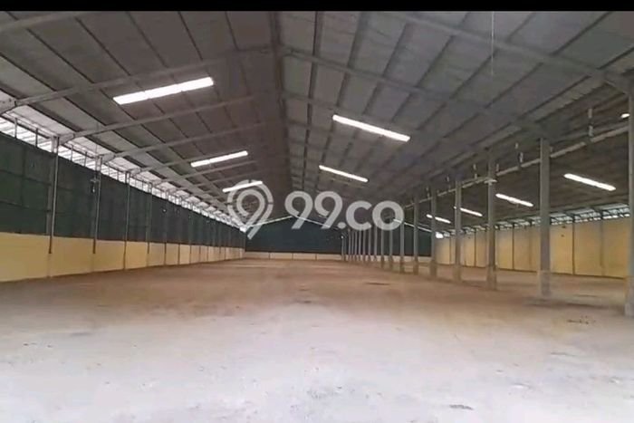 LOKASI STRATEGIS! Gudang di Jati Uwung, Luas 5980m², Area Bisnis LOKASI STRATEGIS! Gudang di Jati Uwung, Luas 5980m², Area Bisnis