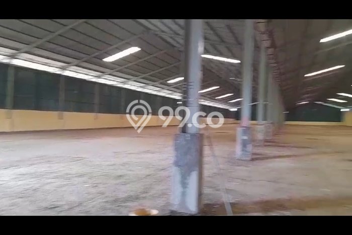 Disewakan Gudang di Kawasan Ramai Jatake Luas 5980m2 Disewakan Gudang di Kawasan Ramai Jatake Luas 5980m2