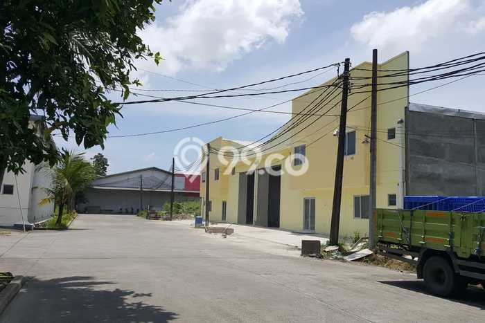 Gudang Dijual di Banjar LT 450m2 & LB 324m2 Lokasi Terbaik! Gudang Dijual di Banjar LT 450m2 & LB 324m2 Lokasi Terbaik!