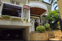 Hunian Luxury di Jakarta Selatan Lokasi Strategis Kondisi Baik Hunian Luxury di Jakarta Selatan Lokasi Strategis Kondisi Baik