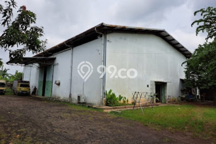 Gudang di Sepatan, Luas 660m², Area Komersial, Ramai Gudang di Sepatan, Luas 660m², Area Komersial, Ramai