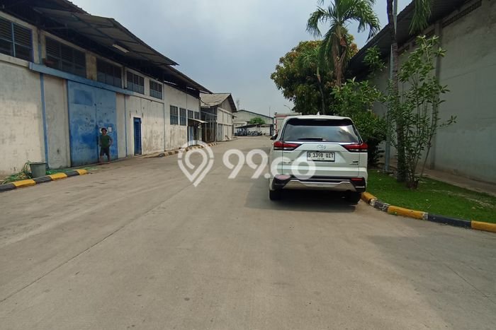 Unit Komersial Disewakan di Tangerang Kawasan Strategis Harga Kompetitif Unit Komersial Disewakan di Tangerang Kawasan Strategis Harga Kompetitif