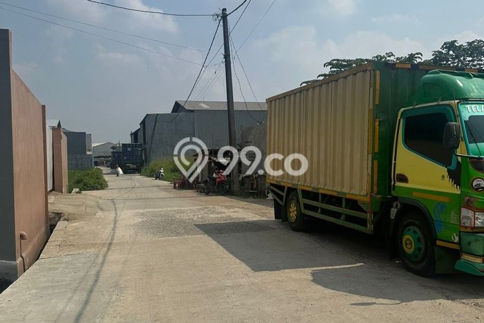 Tanah Area Prospektif di Cipondoh, Luas 5600m², Akses ke Fasilitas Tanah Area Prospektif di Cipondoh, Luas 5600m², Akses ke Fasilitas