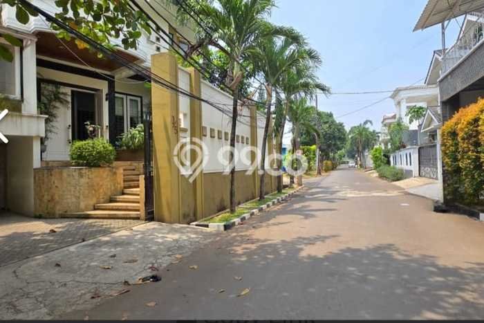 Rumah Luxury Best Location di Jakarta Selatan, DKI Jakarta Rumah Luxury Best Location di Jakarta Selatan, DKI Jakarta