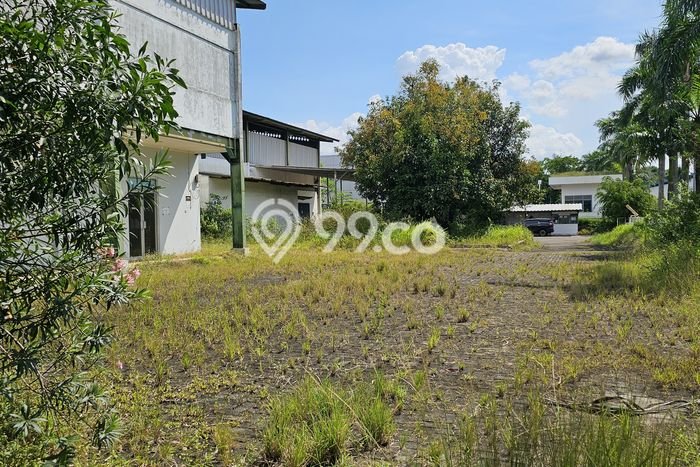 For Rent Gudang Strategis Kawasan Gading Serpong, Luas 3600m², Area Komersial, Akses Mudah For Rent Gudang Strategis Kawasan Gading Serpong, Luas 3600m², Area Komersial, Akses Mudah