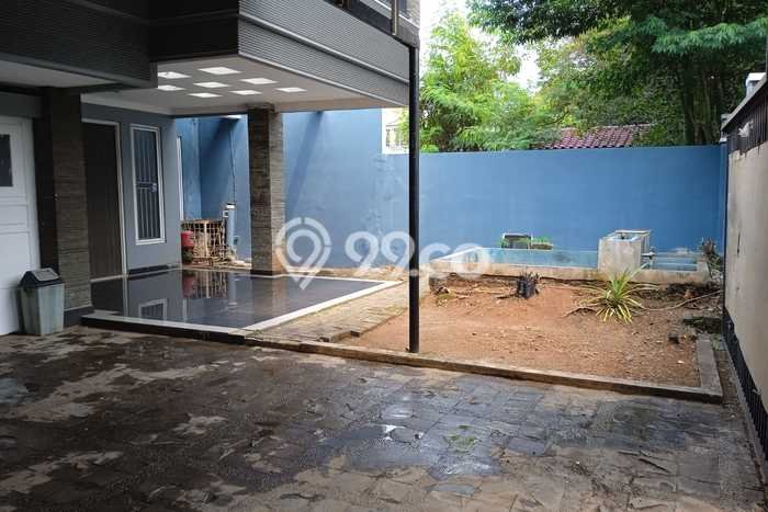 Rumah Luxury Modern Siap Huni di Pondok Kelapa Jakarta Timur Rumah Luxury Modern Siap Huni di Pondok Kelapa Jakarta Timur
