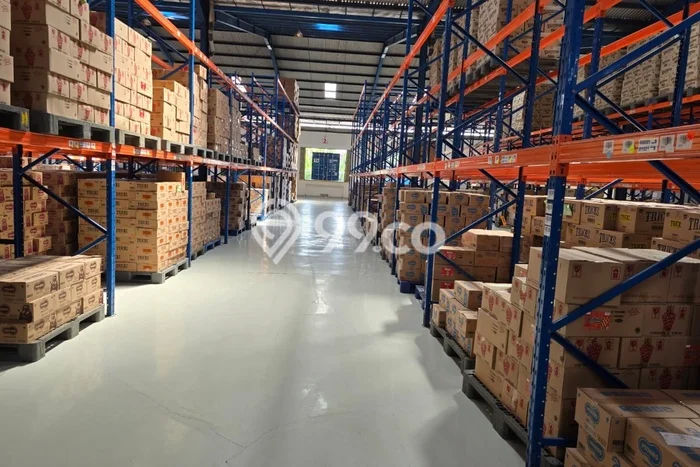 Disewakan Gudang Area Bisnis Kawasan Legok, Luas 1.728e+07m2m², Siap Usaha Disewakan Gudang Area Bisnis Kawasan Legok, Luas 1.728e+07m2m², Siap Usaha