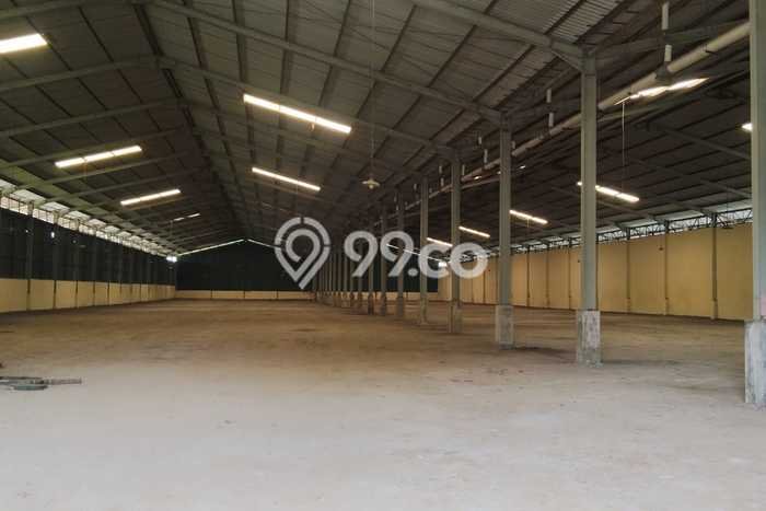 Area Strategis! Disewakan Gudang Lokasi Jati Uwung, Tangerang Cocok untuk Bisnis Area Strategis! Disewakan Gudang Lokasi Jati Uwung, Tangerang Cocok untuk Bisnis